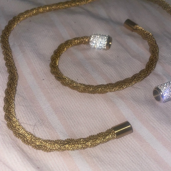 Gold rope necklace set - Picture 10 of 15